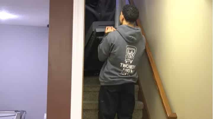 Learn to Read How to Move a Treadmill by Yourself